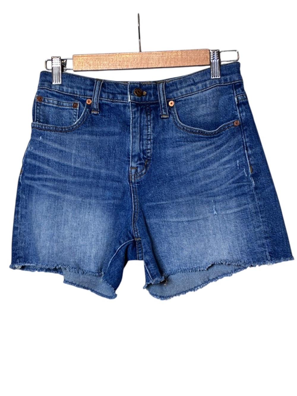 NA XXXX ????? Lightly Distressed Strech Cutoff Short